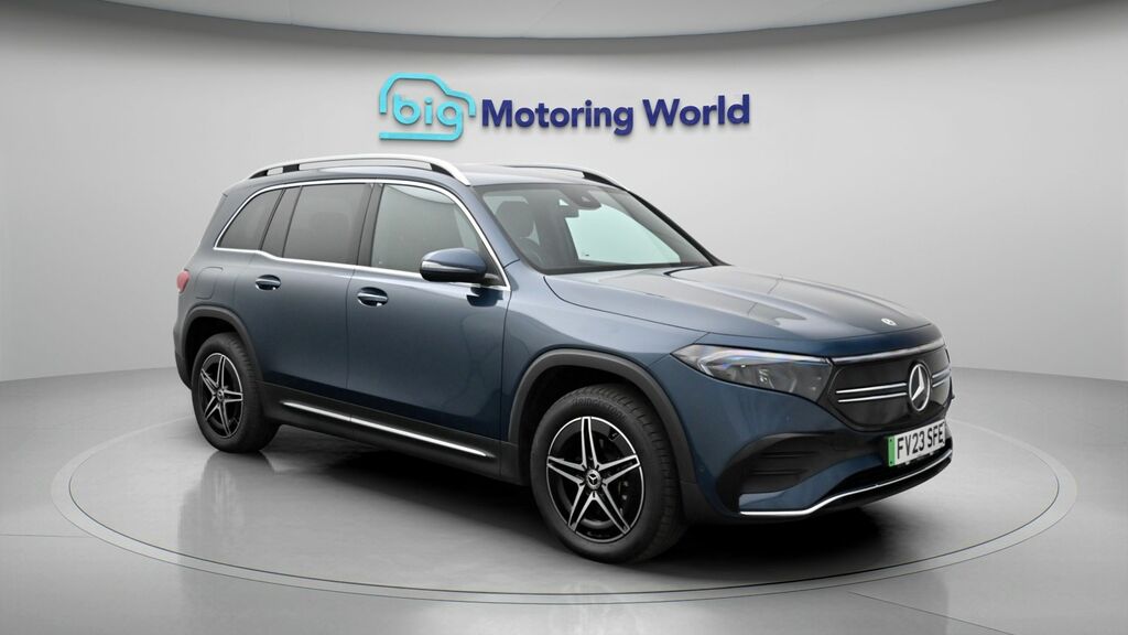 Mercedes-Benz EQB Amg Line Blue