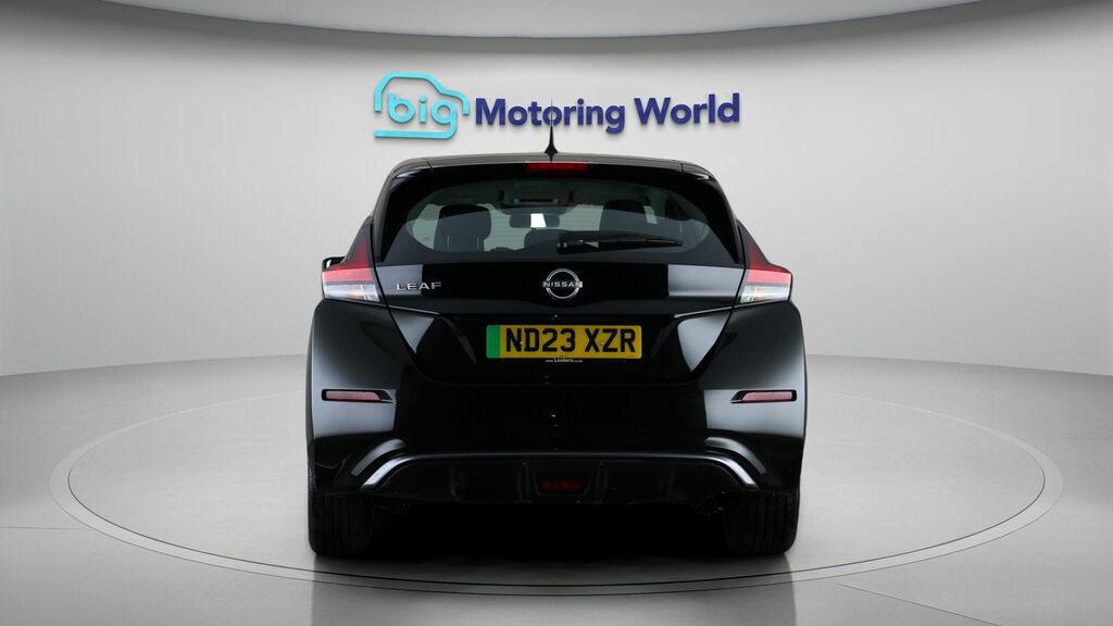 Nissan Leaf Acenta Black #6
