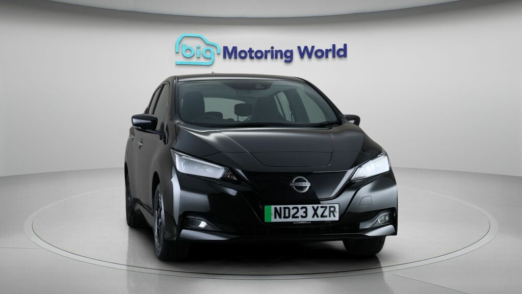 Nissan Leaf Acenta Black #2