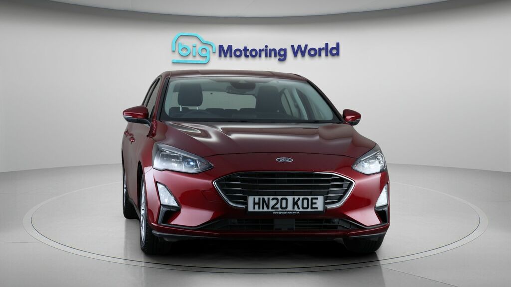 Ford Focus Titanium HN20KOE Red #2