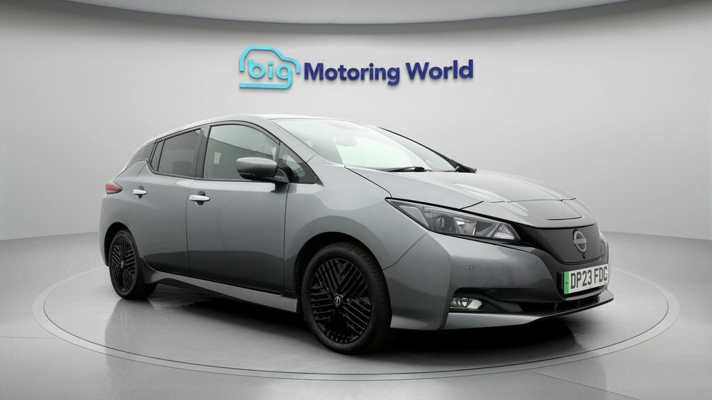 Nissan Leaf N-connecta Grey
