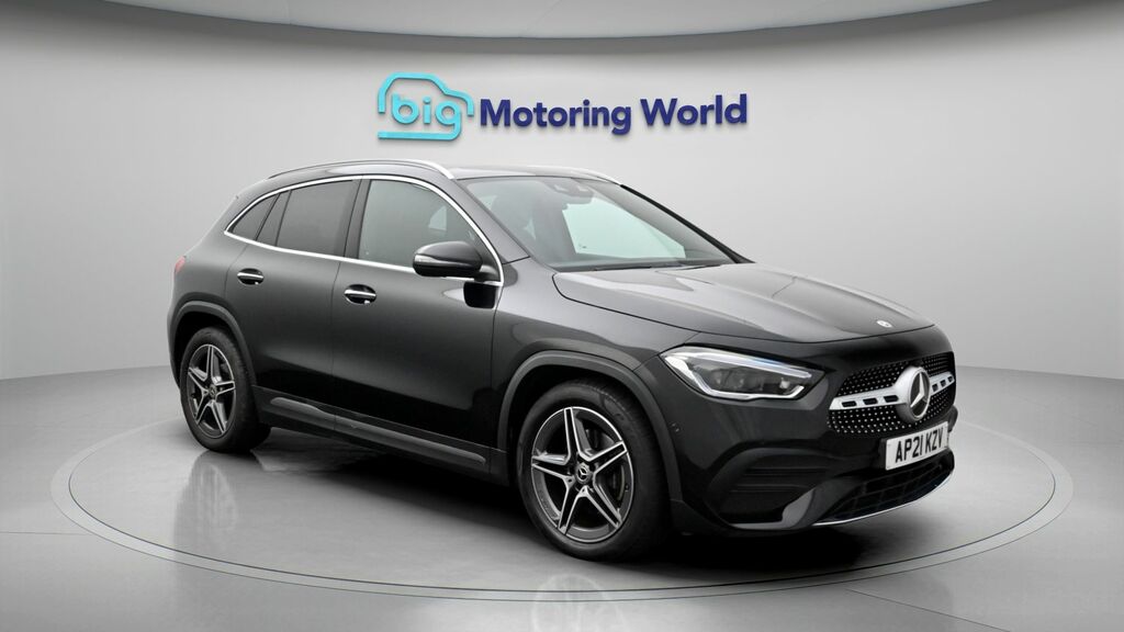 Mercedes-Benz GLA Class Amg Line Black