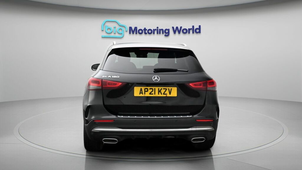 Mercedes-Benz GLA Class Amg Line AP21KZV Black #6
