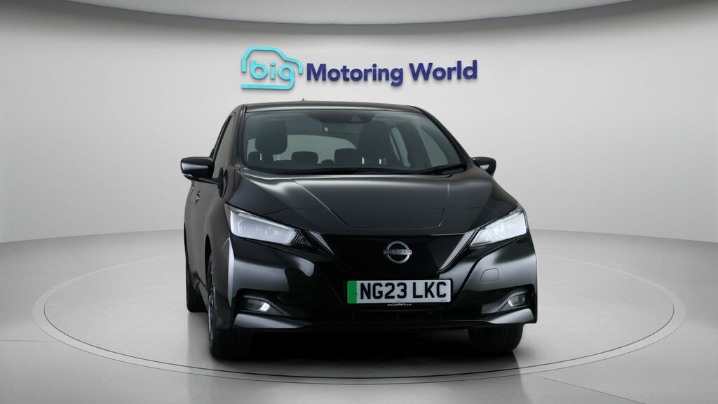 Nissan Leaf Acenta Black #2
