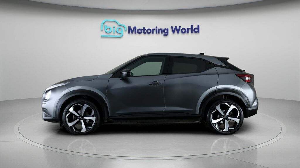 Nissan Juke Tekna Grey #4