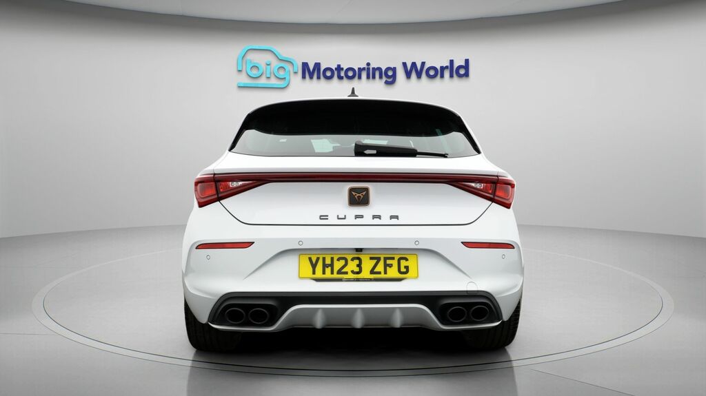 Cupra Leon Vz3 White #6