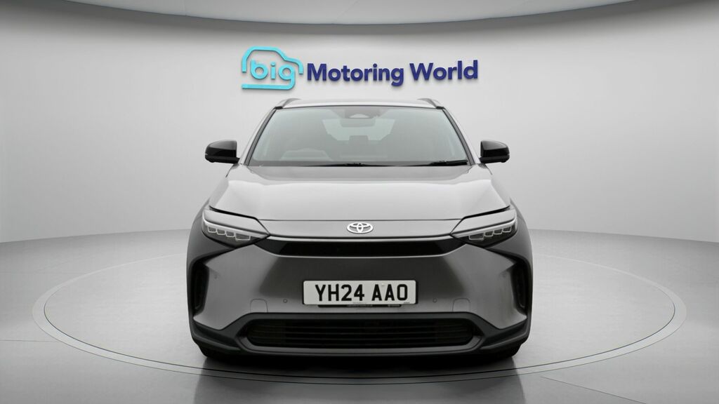 Toyota bZ4X Motion Grey #2