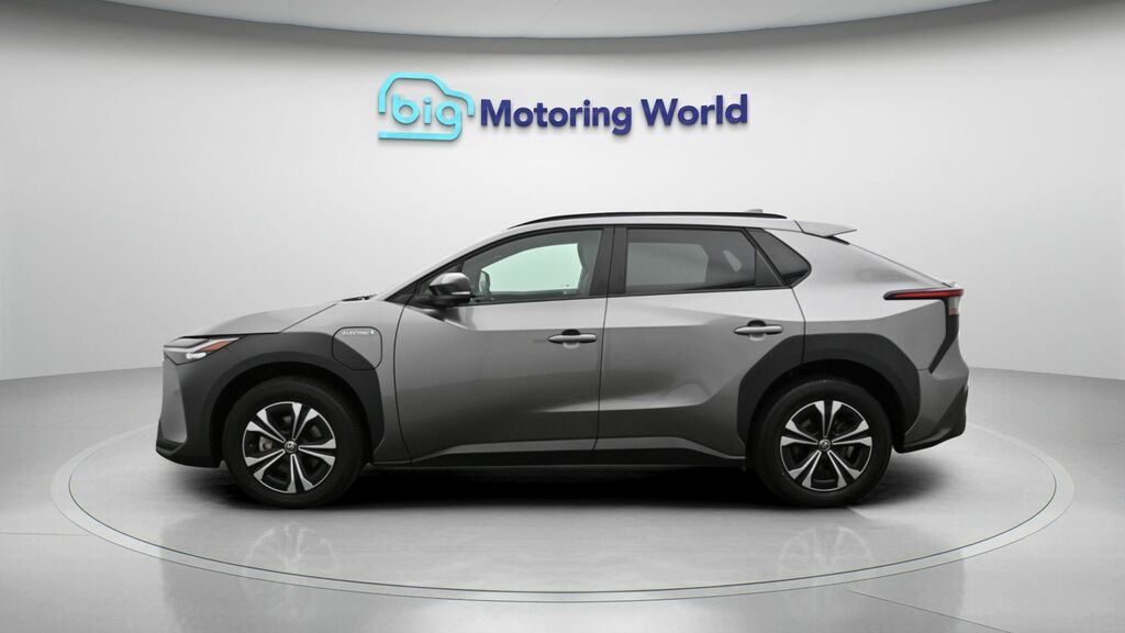 Toyota bZ4X Motion Grey #4
