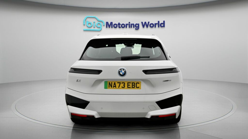 BMW iX M Sport White #6