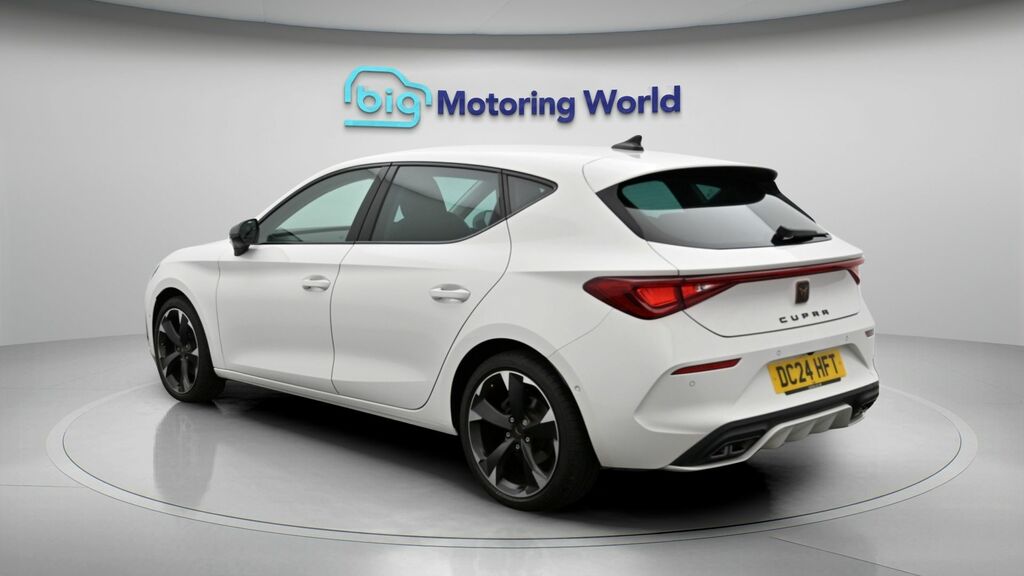Cupra Leon V1 White #5
