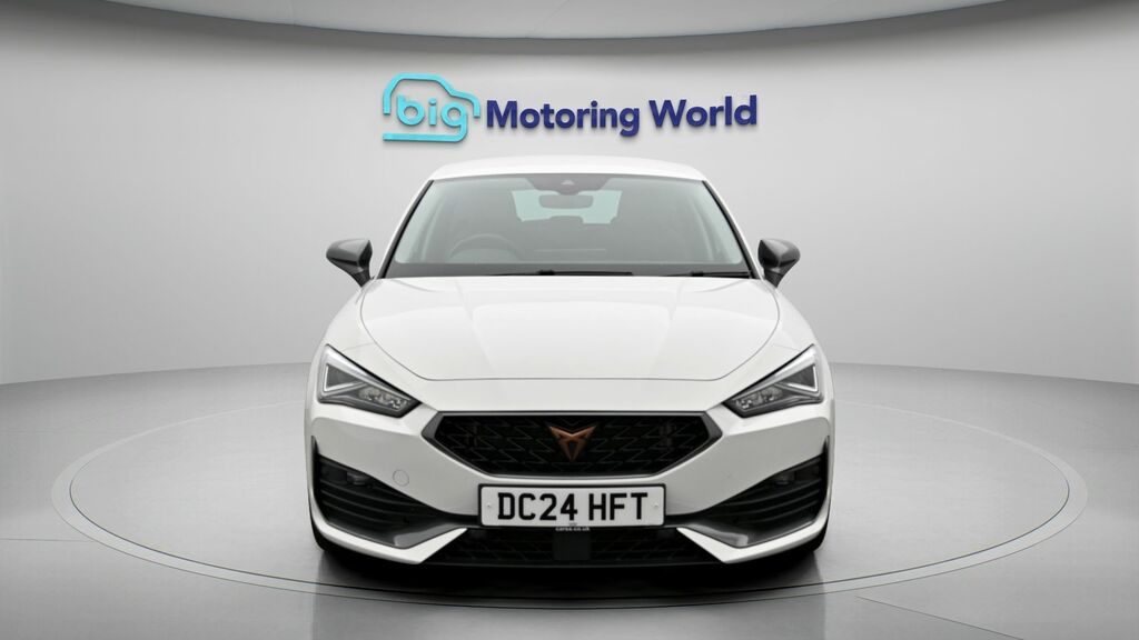 Cupra Leon V1 White #2