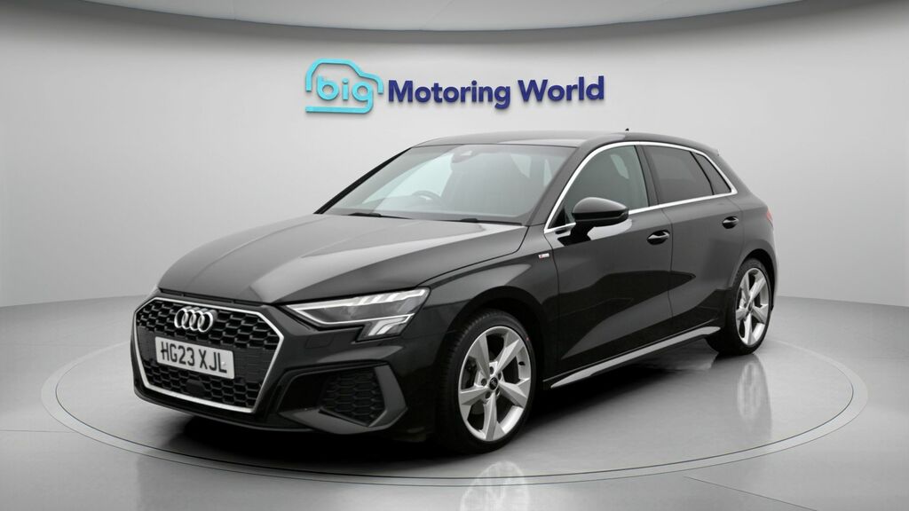 Audi A3 S Line HG23XJL Black #3