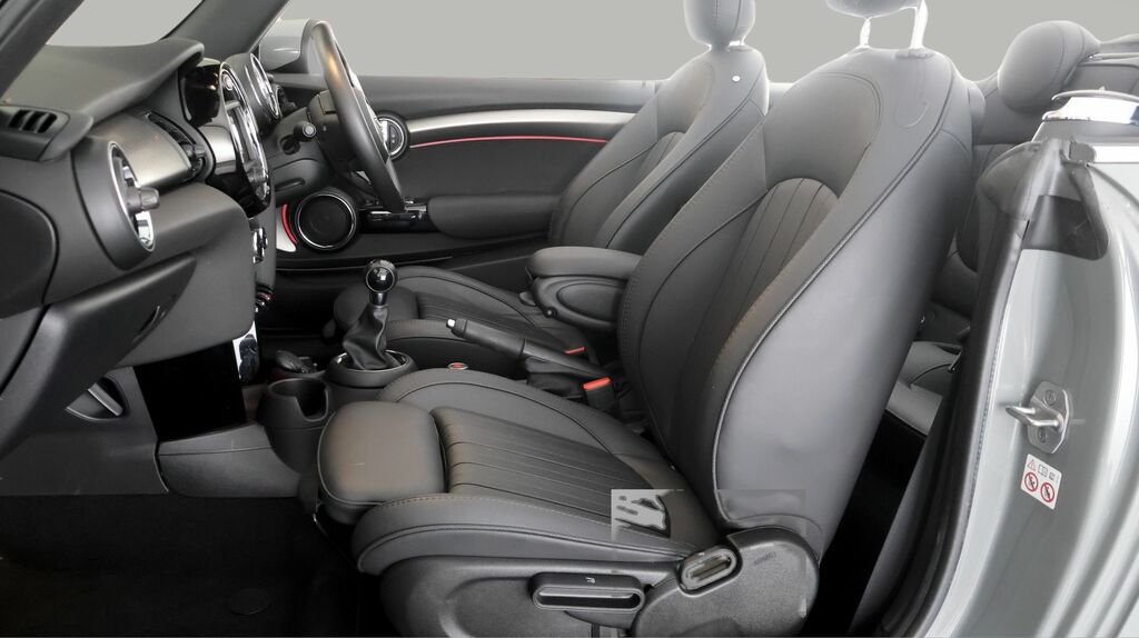 Mini Convertible 1.5 Cooper Exclusive II Comfort Pack Blue #13