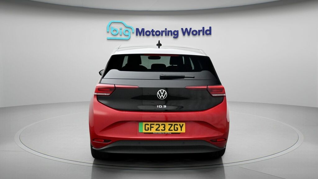 Volkswagen ID.3 Life Red #6