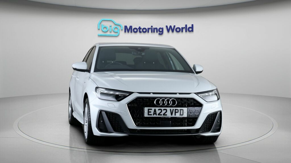Audi A1 S Line EA22VPD White #2