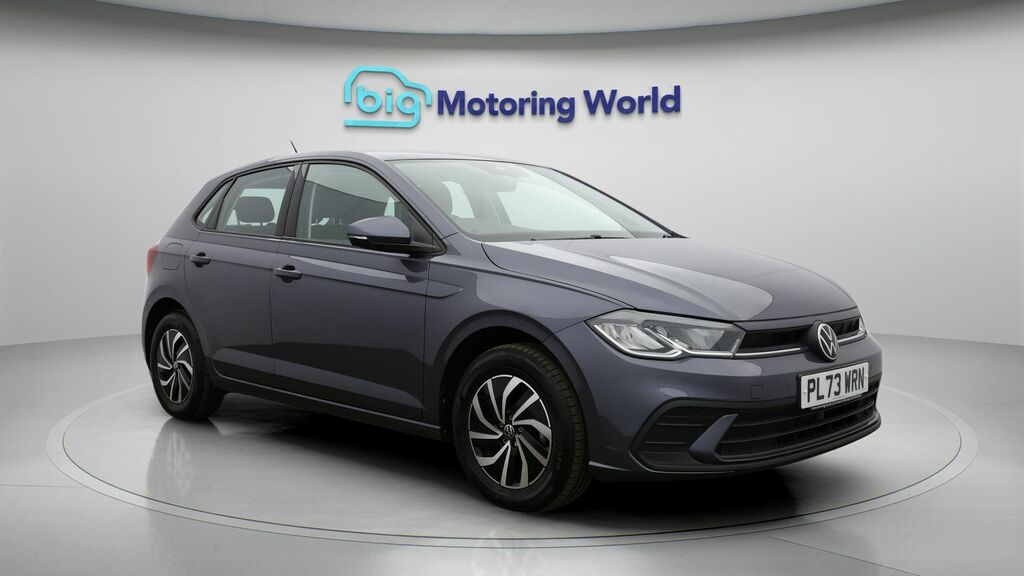 Volkswagen Polo Life Grey