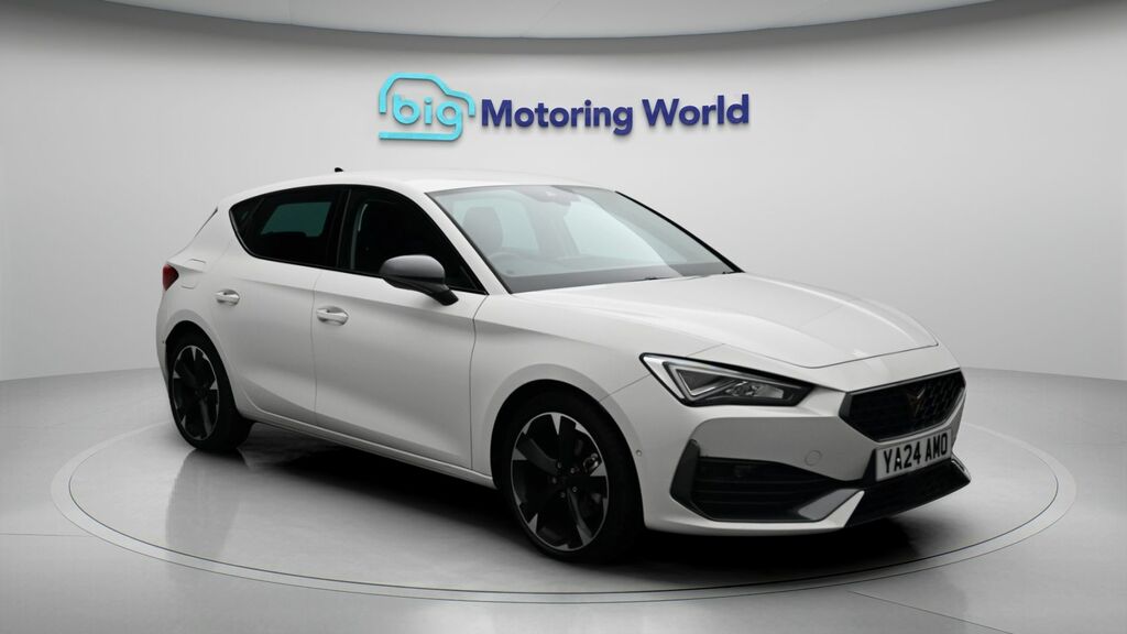 Cupra Leon V1 White