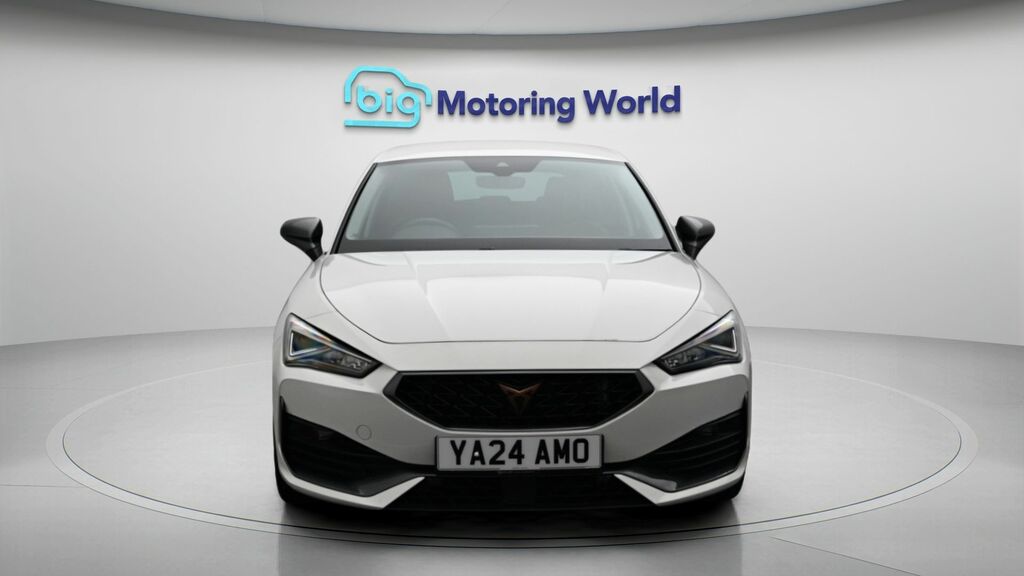 Cupra Leon V1 White #2
