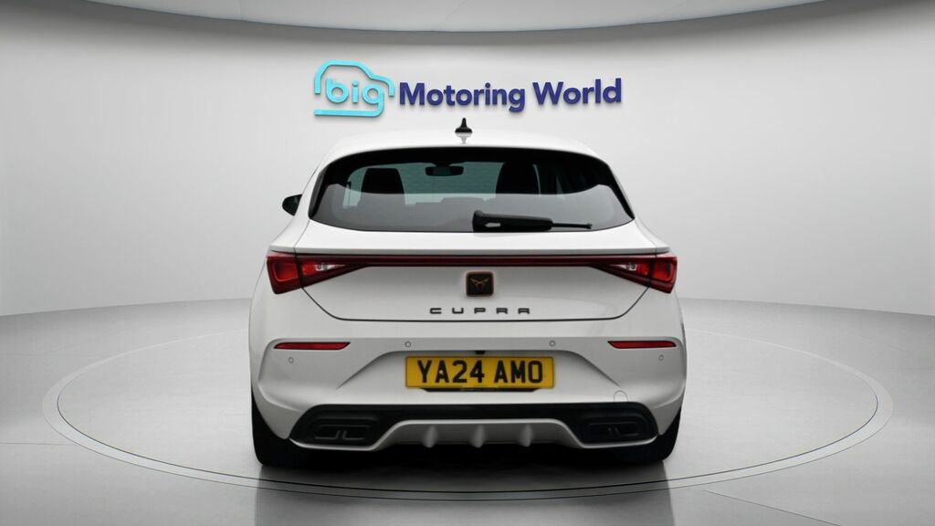 Cupra Leon V1 White #6