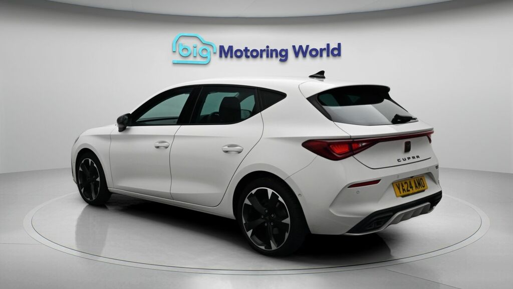 Cupra Leon V1 White #5