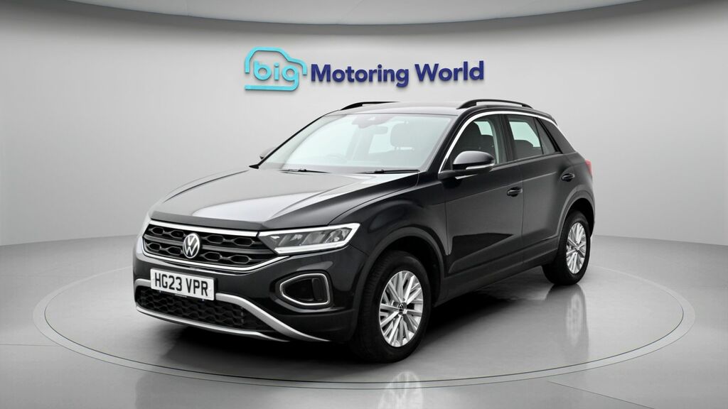 Volkswagen T-Roc Life Black #3