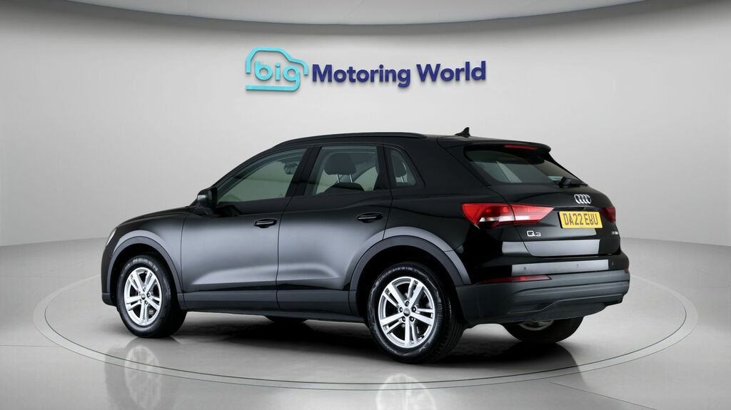 Audi Q3 Technik DA22EUU Black #5
