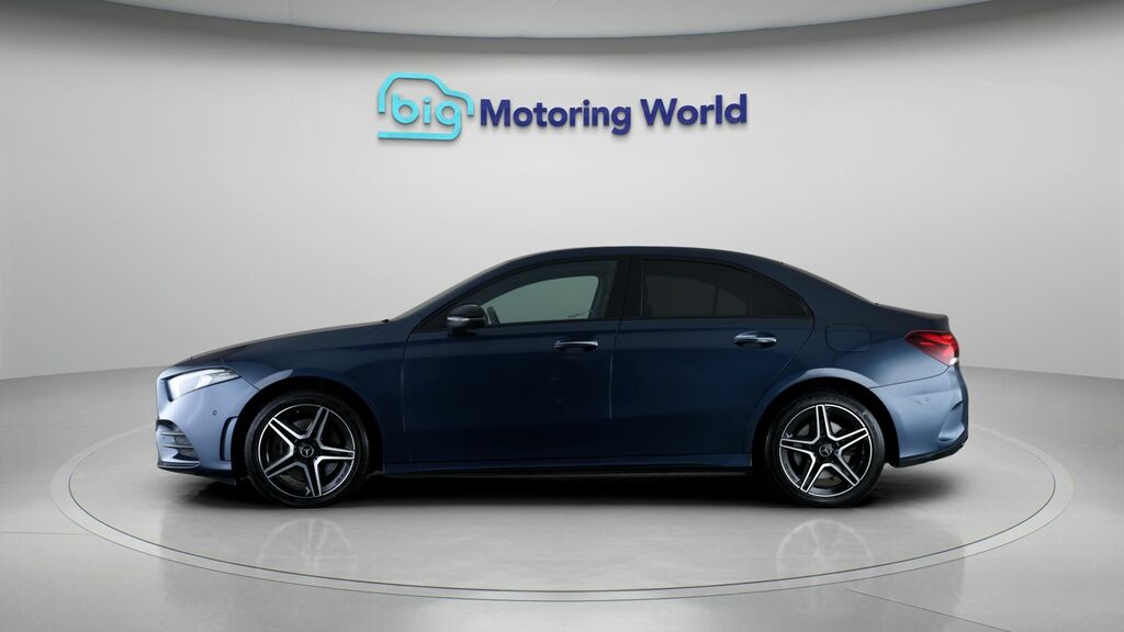 Mercedes-Benz A Class Amg Line Edition LR22SFE Blue #4