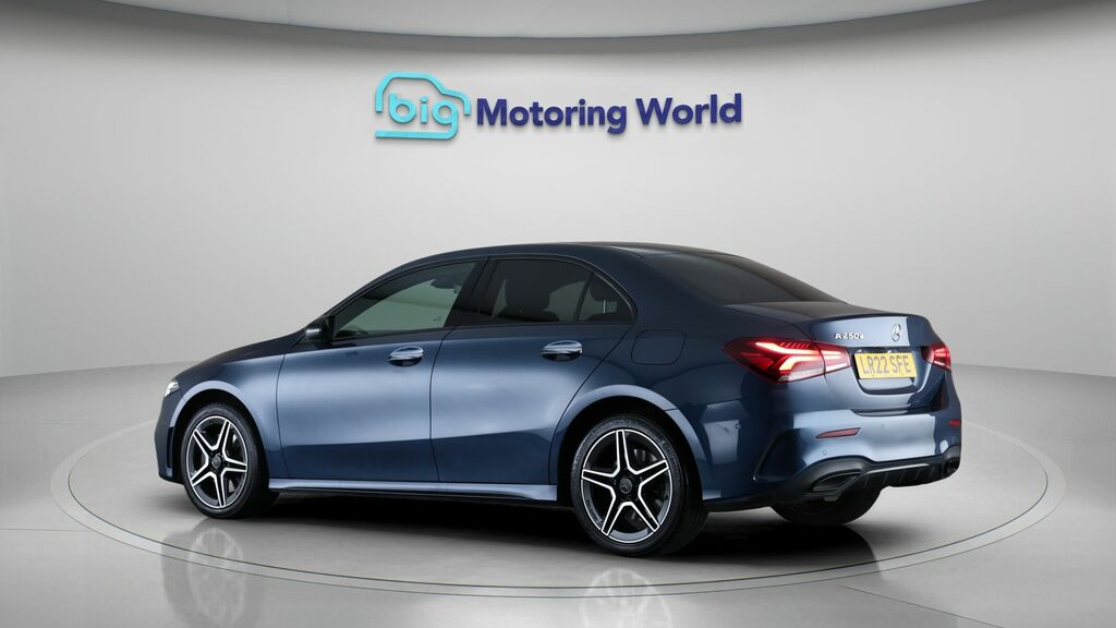 Mercedes-Benz A Class Amg Line Edition LR22SFE Blue #5