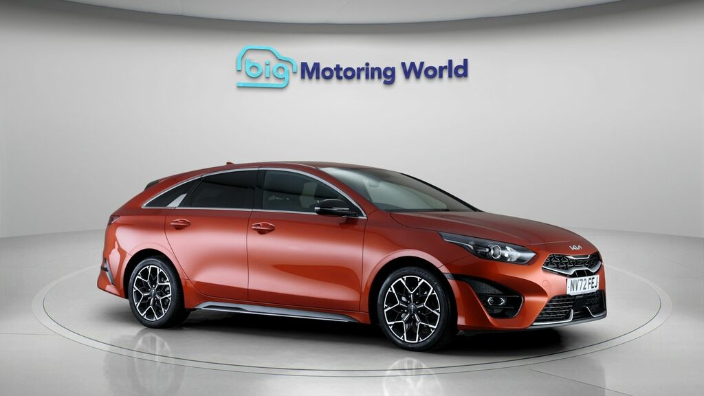 Kia Proceed Gt-line Orange