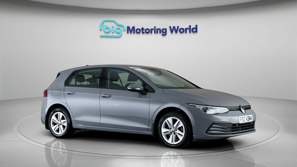 Volkswagen Golf Life Grey