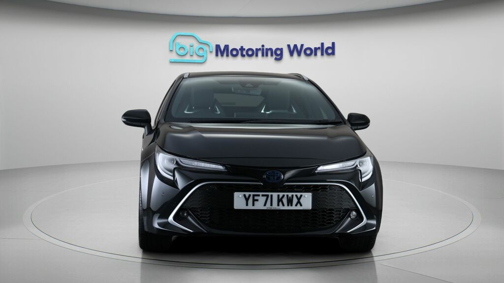 Toyota Corolla Excel Black #2