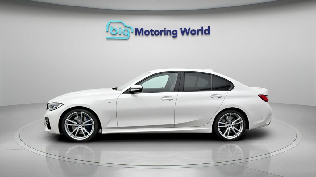 BMW 3 Series M Sport ML21OGN White #4