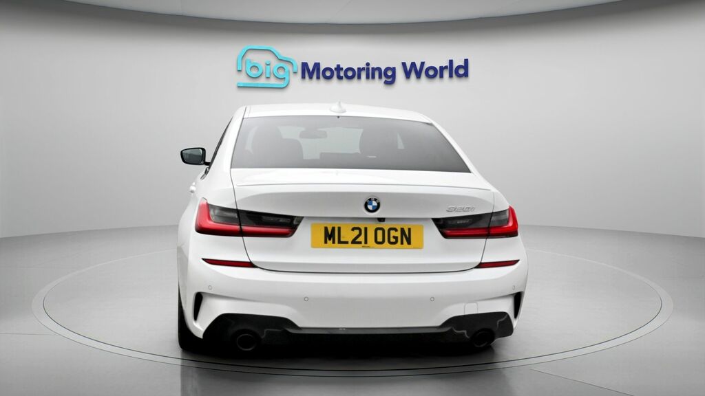 BMW 3 Series M Sport ML21OGN White #6