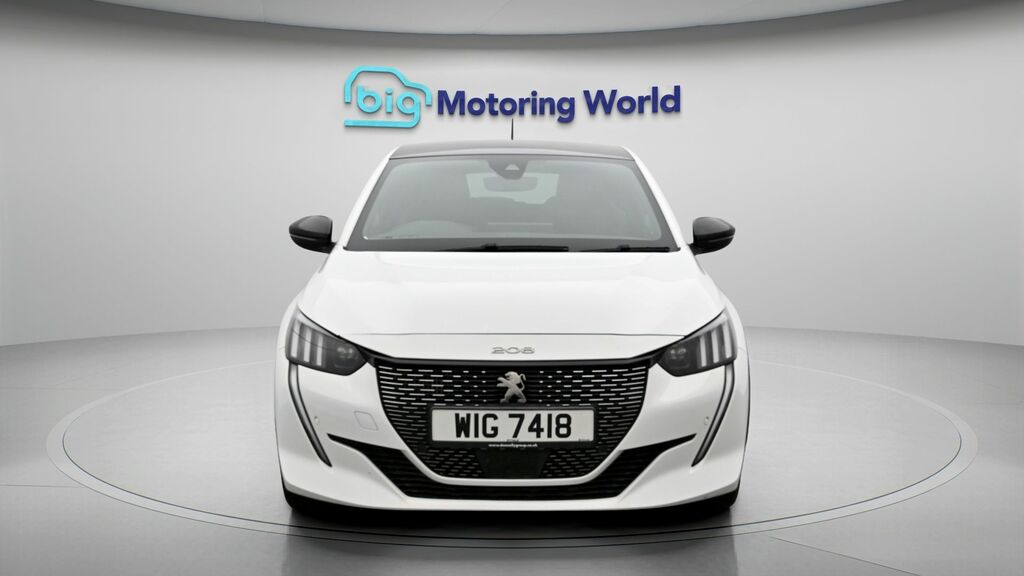 Peugeot 208 Gt White #2