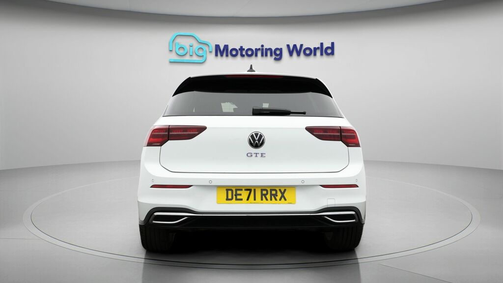 Volkswagen Golf Gte White #6