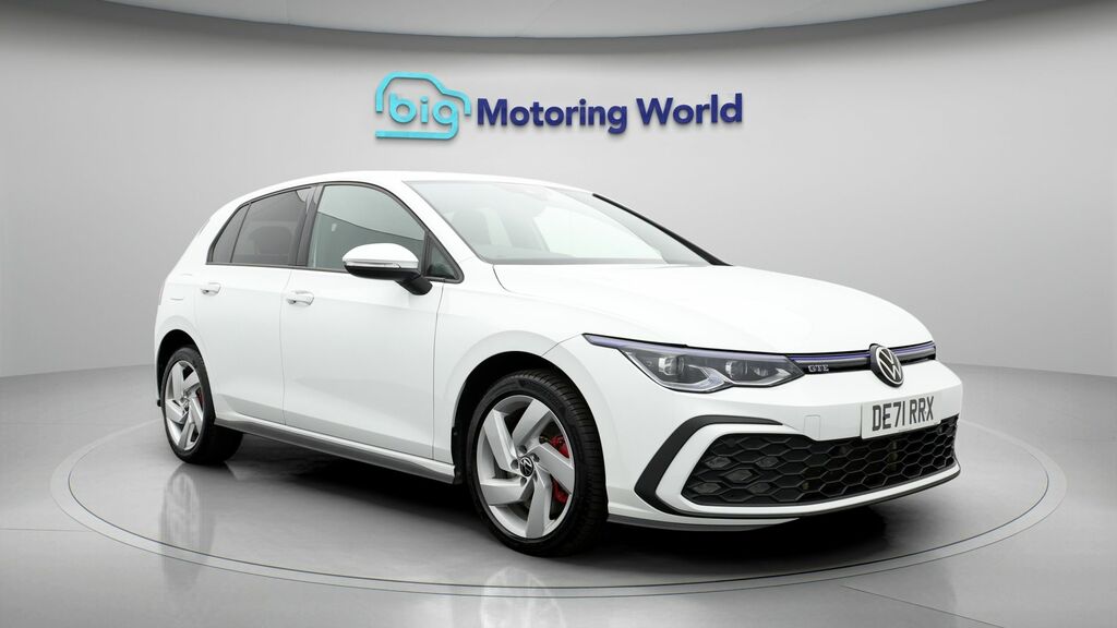 Volkswagen Golf Gte White
