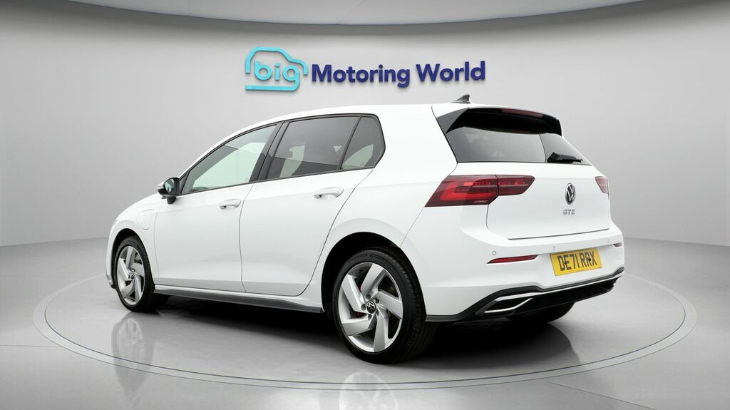 Volkswagen Golf Gte White #5