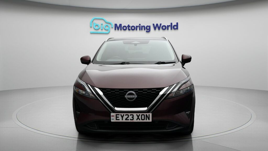 Nissan Qashqai N-connecta EY23XON Red #2