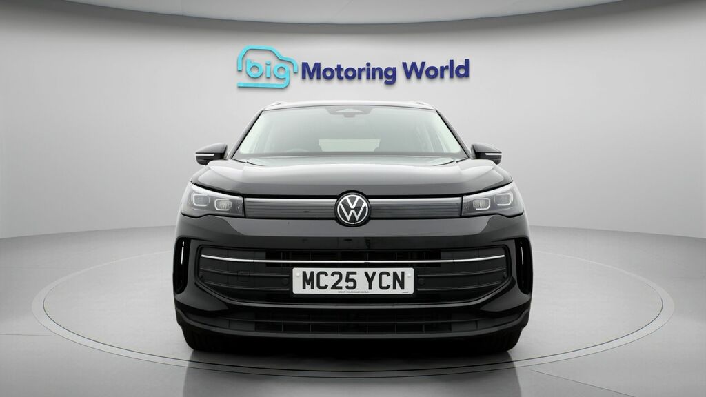 Volkswagen Tiguan Match MC25YCN Black #2