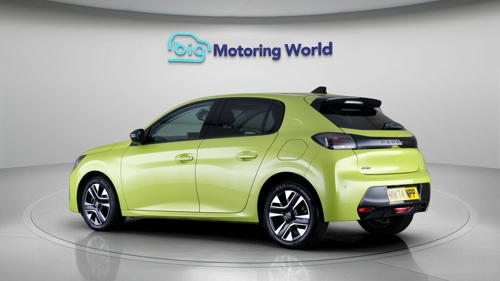Peugeot 208 Allure MW74NPP Yellow #5