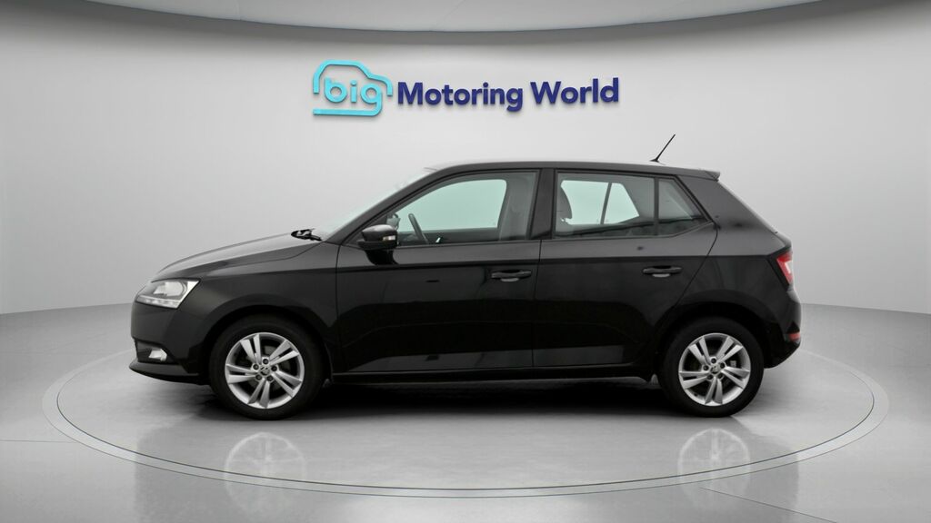 Skoda Fabia Se Black #4