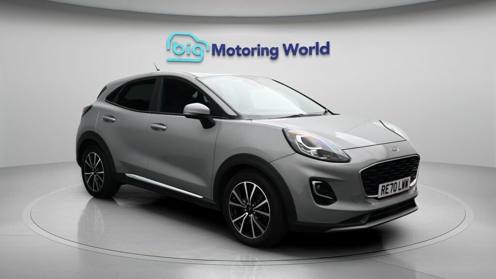 Ford Puma Titanium Silver