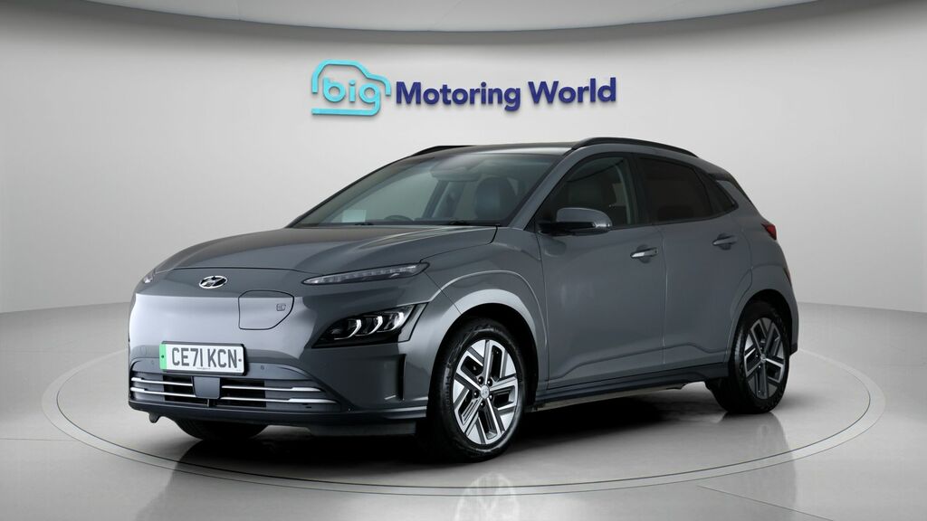 Hyundai Kona Hatchback Red #3