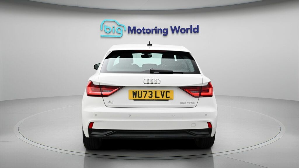 Audi A1 Sport White #6