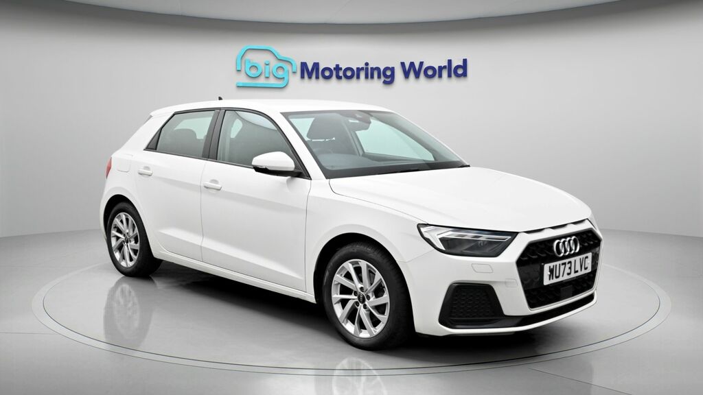 Audi A1 Sport White