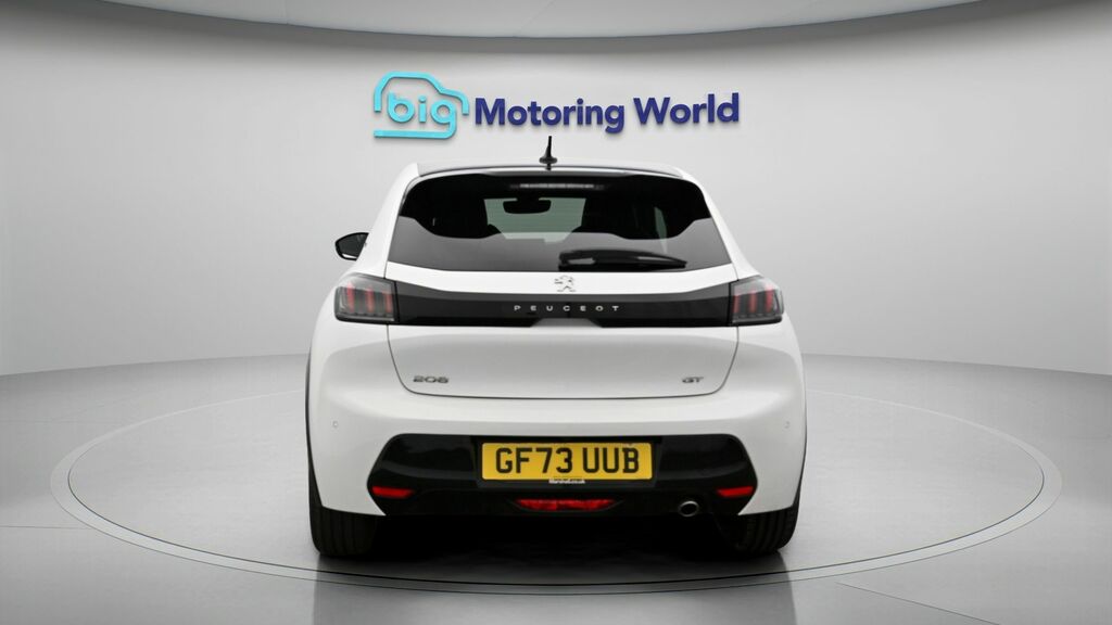 Peugeot 208 Gt White #6