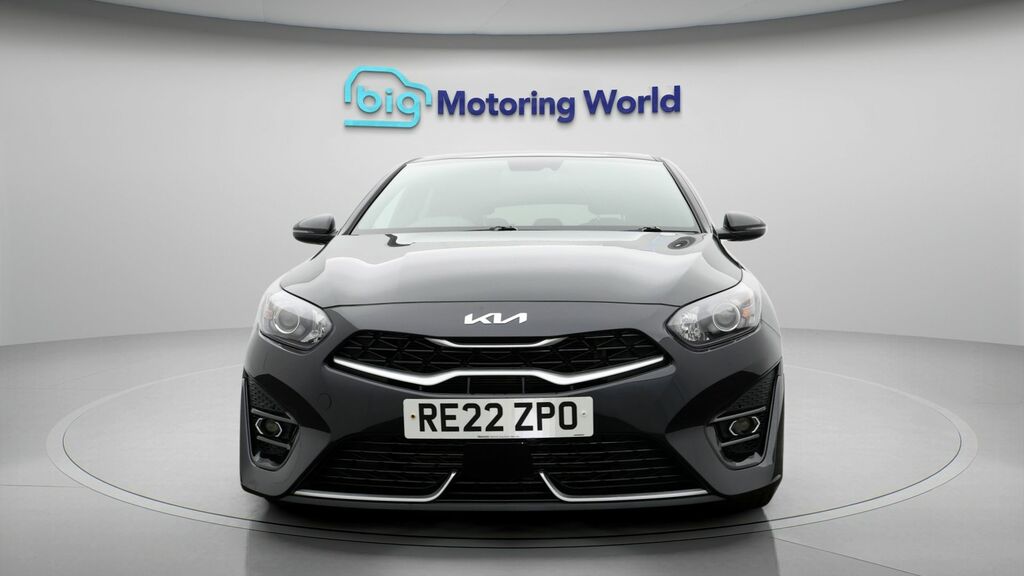 Kia Proceed Gt-line Black #2