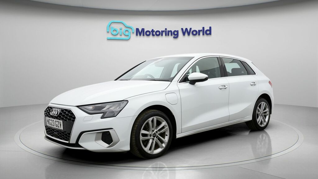 Audi A3 Sport White #3