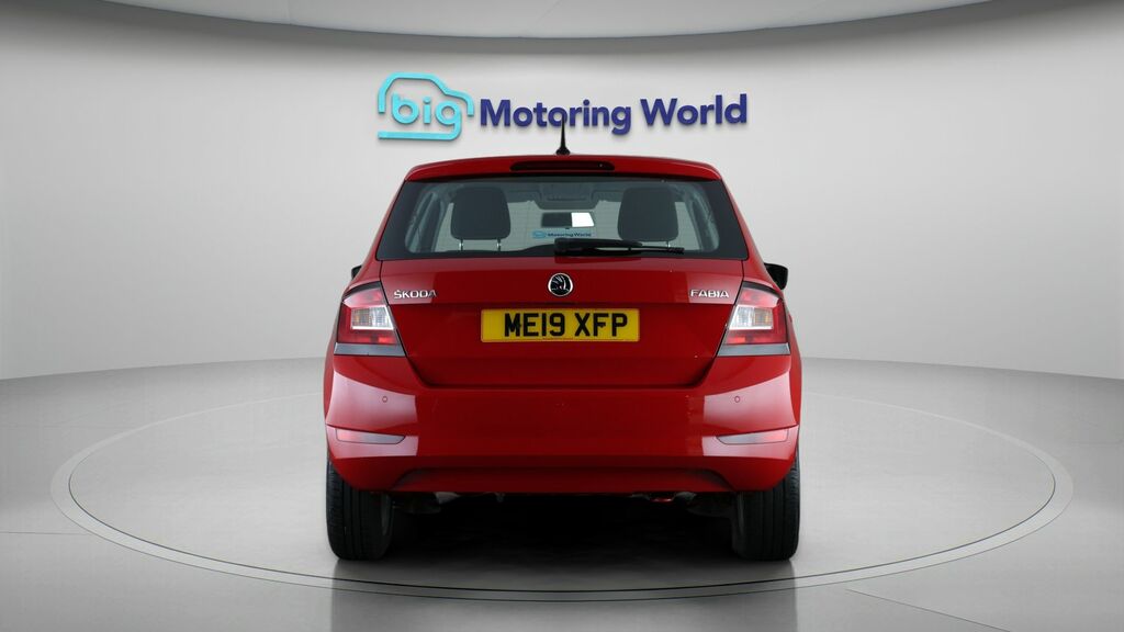 Skoda Fabia Se Red #6