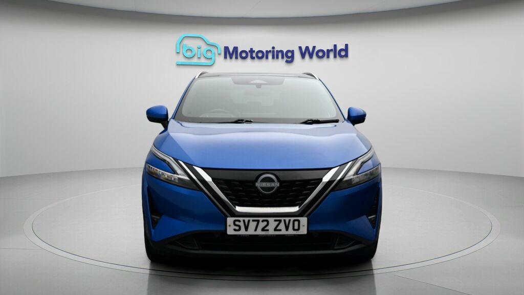 Nissan Qashqai Tekna Blue #2